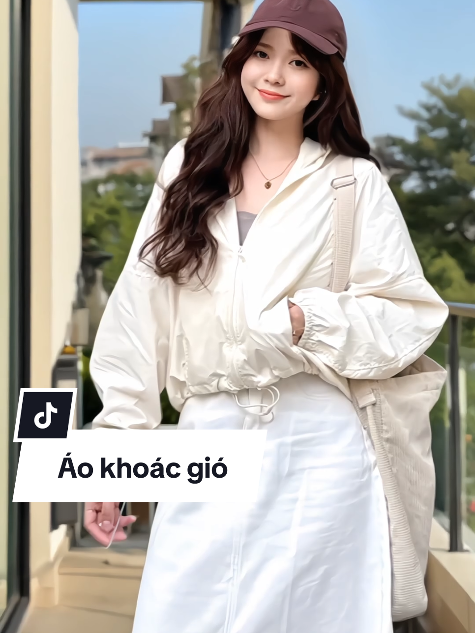 Áo khoác dù nhiều màu có mũ, có dây rút, chắn gió chống nắng tốt, thời trang trẻ trung xinh đẹp #aokhoacnu #aokhoacdu #aokhoacchongnang #aokhoacgio #xuhuong 