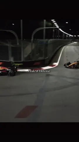 Peak Defense for the Max 💀 #f1 #landonorris #maxverstappen #singapore #formula1 