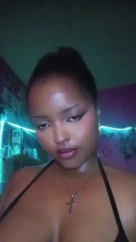 swm #kenyantiktok🇰🇪 #mariahthescientist #rihanna #makeup #lipcombo 