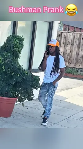 Best bushman prank reaction 6#fouryou #fyp #tiktok #happy #people #bushman #bushman #prank #funny 