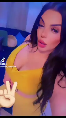 No drama, no stress, just delete princeso k asi no era 🫷🏻🙌🏻🫴🏻 @TUTU 🍭 #lasserpientessolocambiandepiel #arreeeee😎 contusiquiatria😪 #quetodofluyaynadainfluya #outfityellow💛 #lastnightoutside 