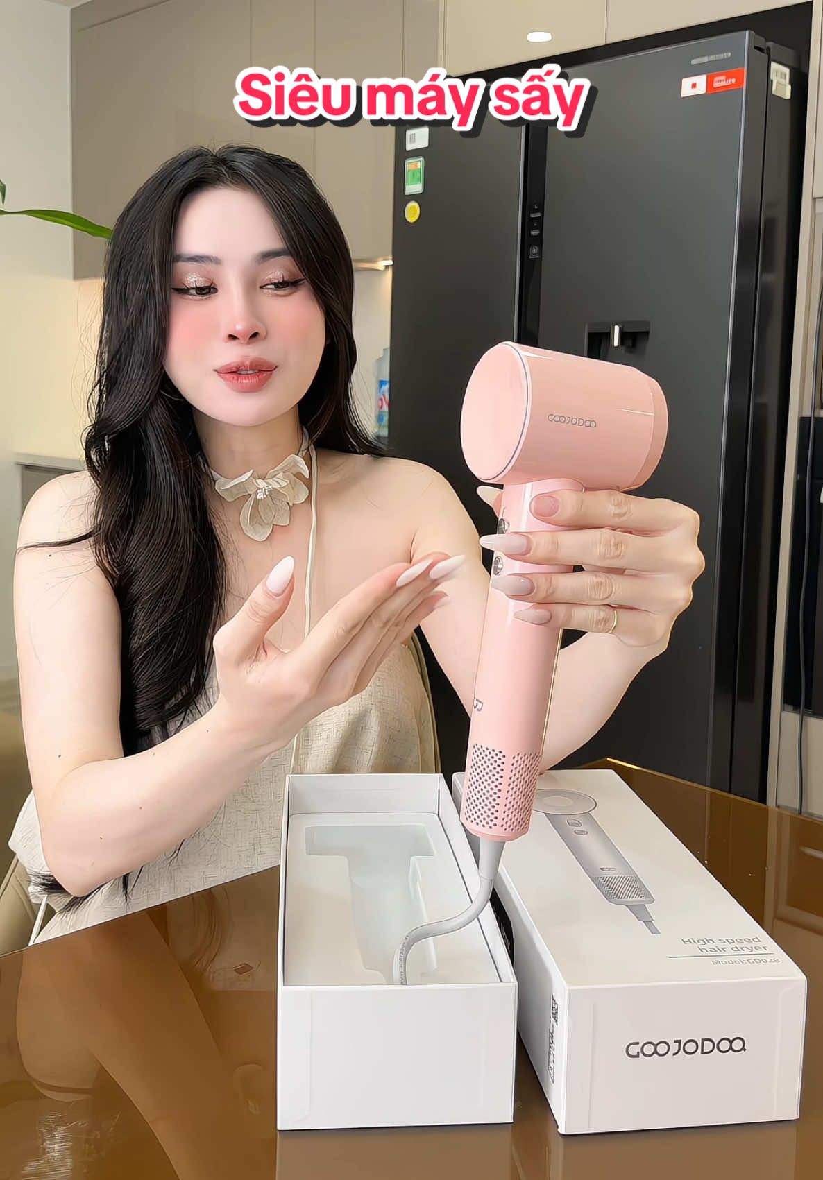 Vừa sấy nhanh khô vừa bảo vệ tóc siêu xịn xò và chất lượng 🥰#goojodoq #maysaytoc #minm7review #xuhuongtiktok2025 #xuhuong 