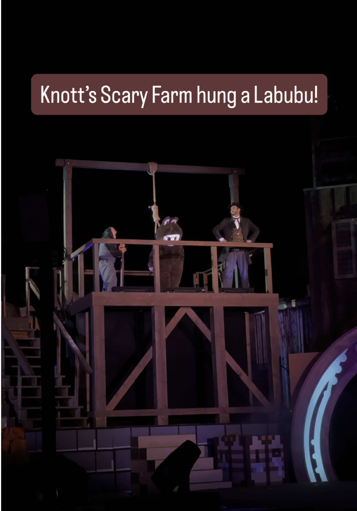 The Hanging is always a highlight @Knott’s Scary Farm! This year they hung a Labubu! @Knott’s Berry Farm  #KnottsScaryFarm #ScaryFarm #KnottsScaryFarm2025 #KnottsBerryFarm #HauntedAttraction #HauntedHouse #Halloween #Labubu #PopMart 