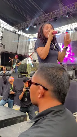 @SUPERIOTS @Mandarose #fyp #superiots #mandarose #akuinginpulang #lagilagifestivalvol2 