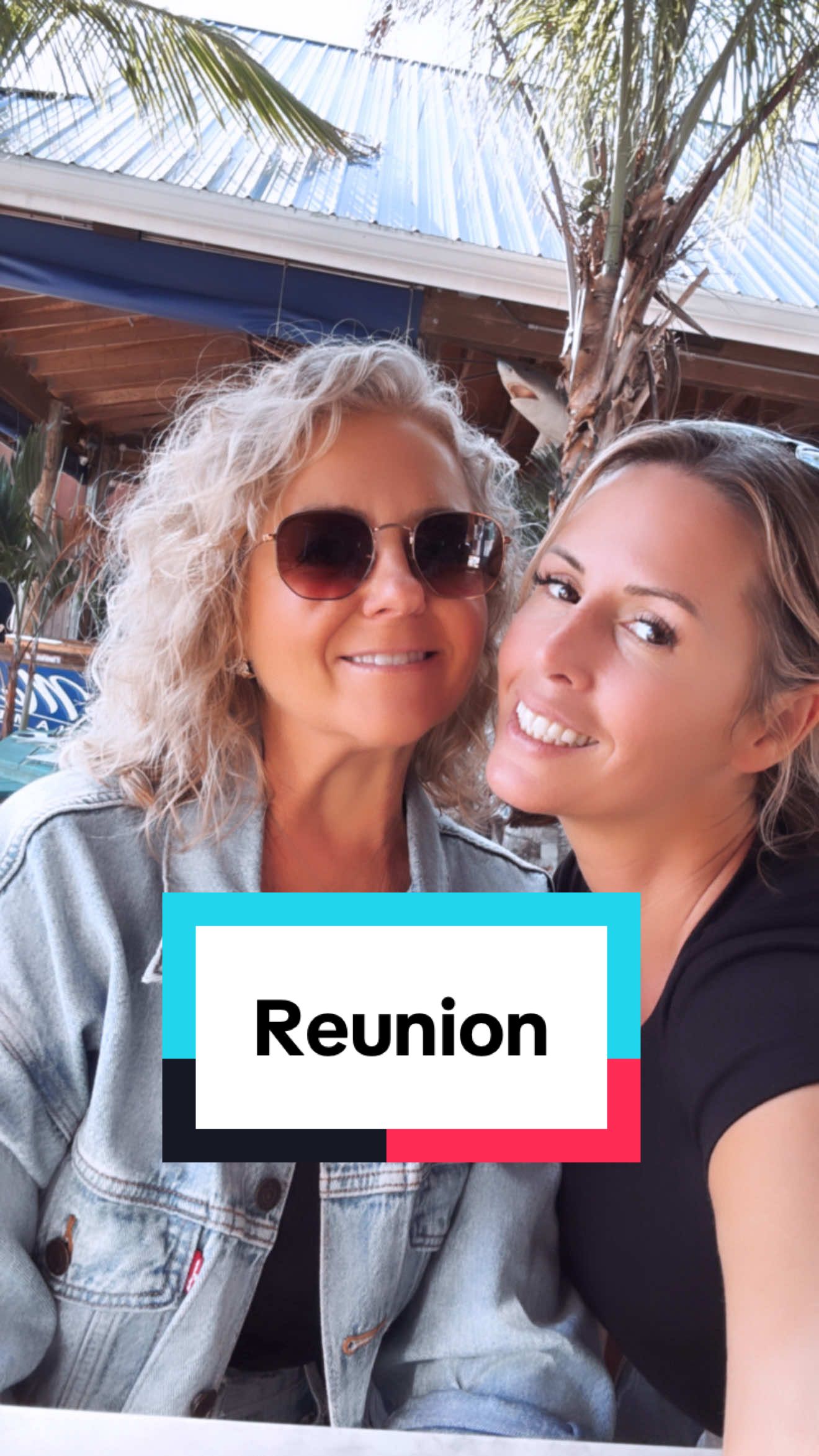 Take this as a sign to book that trip and see long lost friends #travellover #traveltiktok #glowuojourney #BauduccoLover  