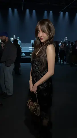 #freen #freensarocha  #TikTokFashion #pfw #valentino 