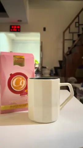 Ang C-Nine Coffee Mix ay perfect para sa mga coffee lovers na gusto ng healthy  coffee — masarap na, may health benefits pa! 💪 💛 Benefits: 🌿 Helps burn fat naturally 🔥 Boosts metabolism and energy 🍵 Made with premium coffee + slimming ingredients 💗 With Collagen + L-Carnitine for glowing skin and body confidence 💤 Safe — no palpitations, no sleepless nights 💡 Perfect for: – Morning coffee routine ☀️ – Pre-workout drink 💪 – Weight management support 🌸