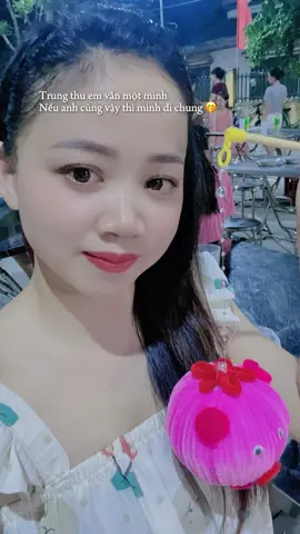 Vẫn một minh🥰#xuhuong #lenxuhuong #thinhhanh #trending #vuivemoingay❤️ 