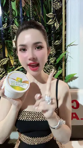 Trắng lắm