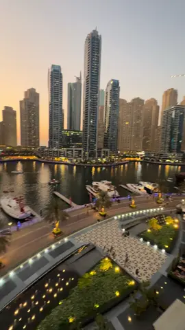 Dubai Marina  #fyp#viral#travel#tiktok#trending