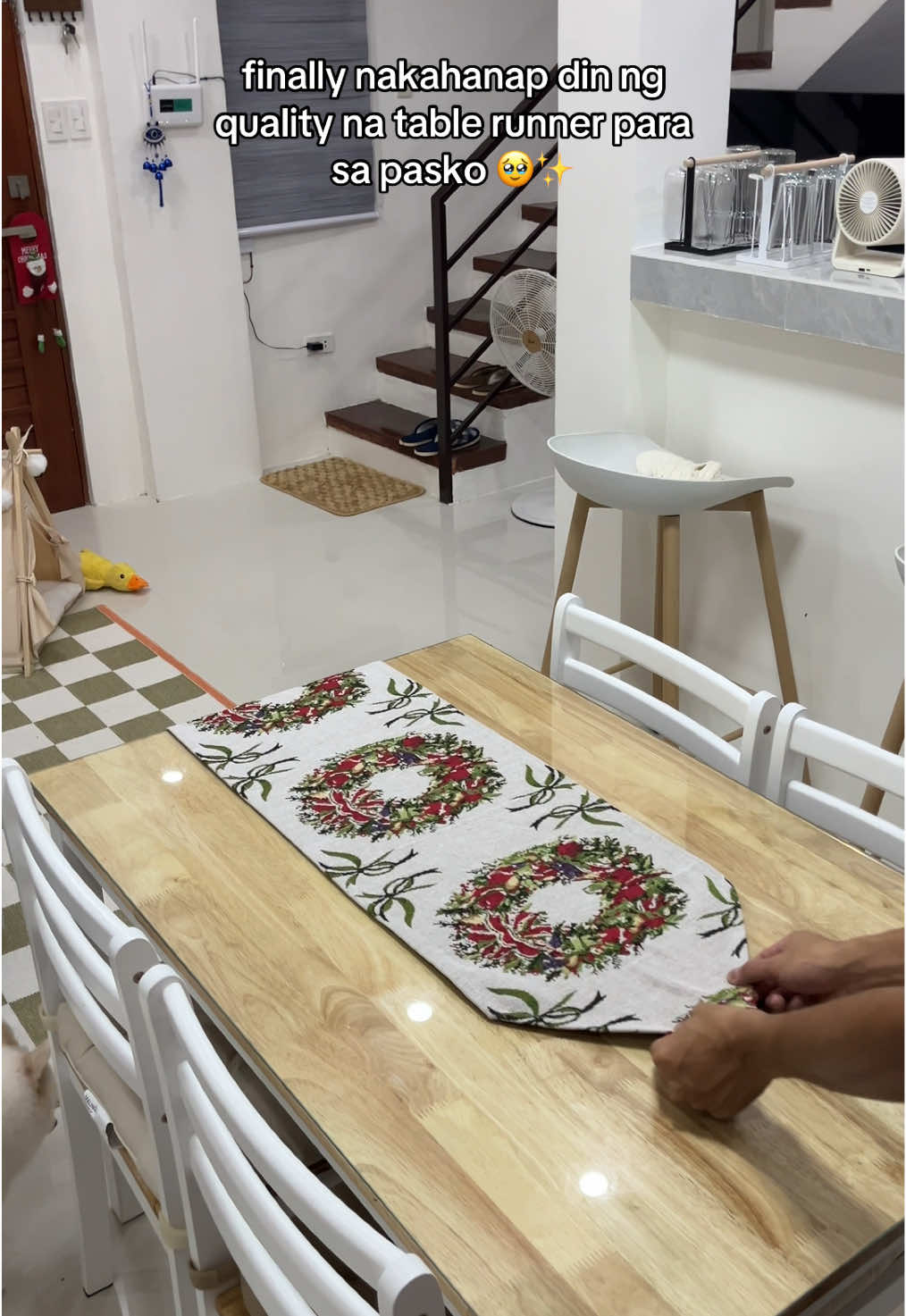 madami pa pwede pagpilian na styles at designs sa yellow basket #tablerunner #christmastablerunner #christmasdecor 