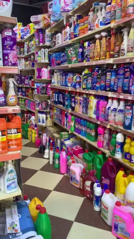 ✨ خلي رائحة دارك تحكي عن نظافتك ✨ مع معطر الجو Glade بروائح راقية تدوم طويلاً 🌸💜 نسيم الهدوء مع Relaxing Zen، أو لمسة انتعاش من Lavender — الاختيار لك! يكفي تفتحه وتخليه يعطر المكان برائحة راقية وراحة تدوم طوال اليوم 🕯️🌿 📍 متوفر الآن في محل المصلى لمواد التنظيف 🚚 والتوصيل متاح إلى جميع الولايات 🇩🇿 🎯 جربه وقل لنا في التعليقات: أي رائحة تمثلك أكثر؟ 💬 #محل_المصلى #glade #معطر_جو #رائحة_منعشة #نظافة_وانتعاش