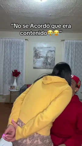 Me aprovecho del video 😭😂#contenido #paratii #dgflowd_ #fyp 