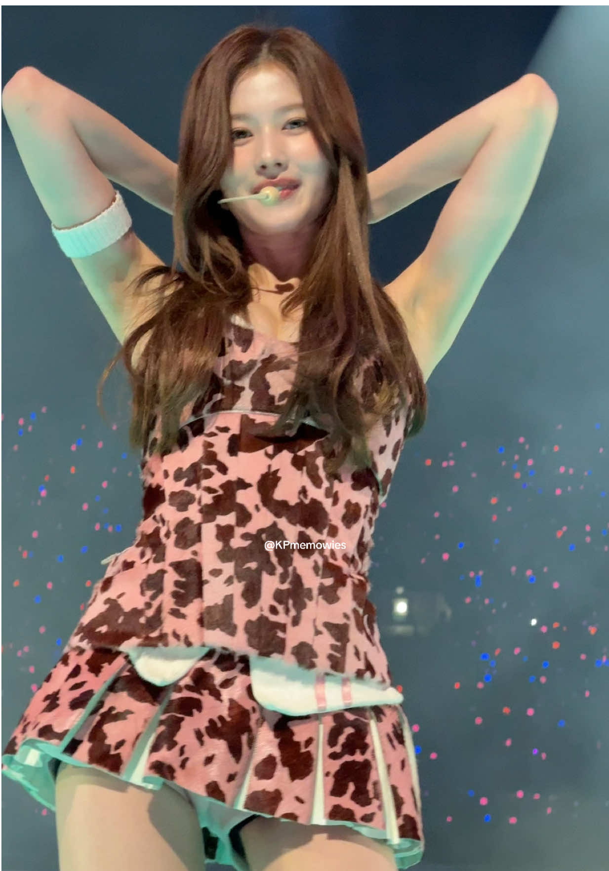 SANA ✨ 𝑭𝒆𝒆𝒍 𝑺𝒑𝒆𝒄𝒊𝒂𝒍 ✨ #TWICE #THISISFORBULACAN #TWICE_THISISFOR_WORLD_TOUR #THISISFOR #SANA 