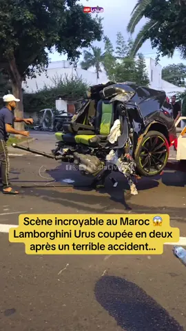 Scène incroyable au Maroc 😱 Une Lamborghini Urus coupée en deux après un terrible accident… heureusement, la vie est plus précieuse que n’importe quelle voiture 🙏🇲🇦 #maroc #marocaine #urus #crash #lamborghini 
