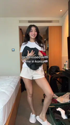 outfit of the day for korea😜🇰🇷 (it’s so humid here help) #fashion #OOTD #grwm #styleinspo #outfitideas 
