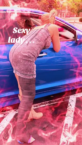 Not exactly what it looks like . . .#prettywoman #tightdress#wtf#noworries#wow