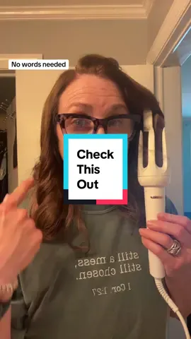 #falldealsforyou #falldealsforyoudays #falldeals #automaticcurlingiron #curls 