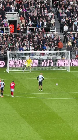 BIG NICK TOP BINS!⚫️⚪️ #nufc #newcastle #newcastleunited 
