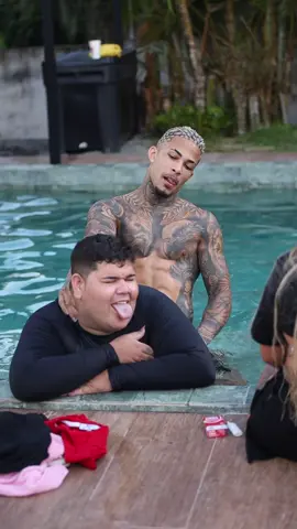 🤤