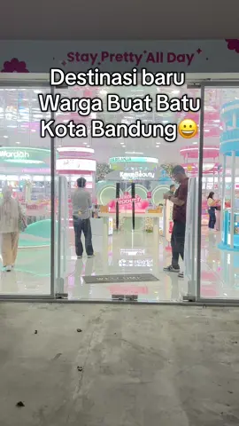 Harga kaki lima design bintang Lima 🤭 KAKA BEAUTY  #cosmetics #tokokosmetik #bandung #viral #jajan 