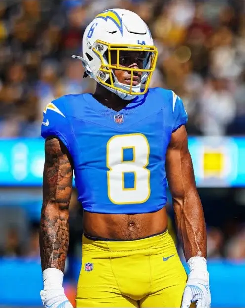 we’ve made it to Sunday… go bolts 🦍 BIG GAME TODAY #chargers #boltup⚡️ #fyp #beerdown 