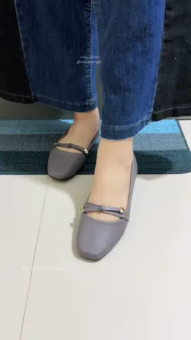 Flat shoes #shoesforwomen #officeshoes 