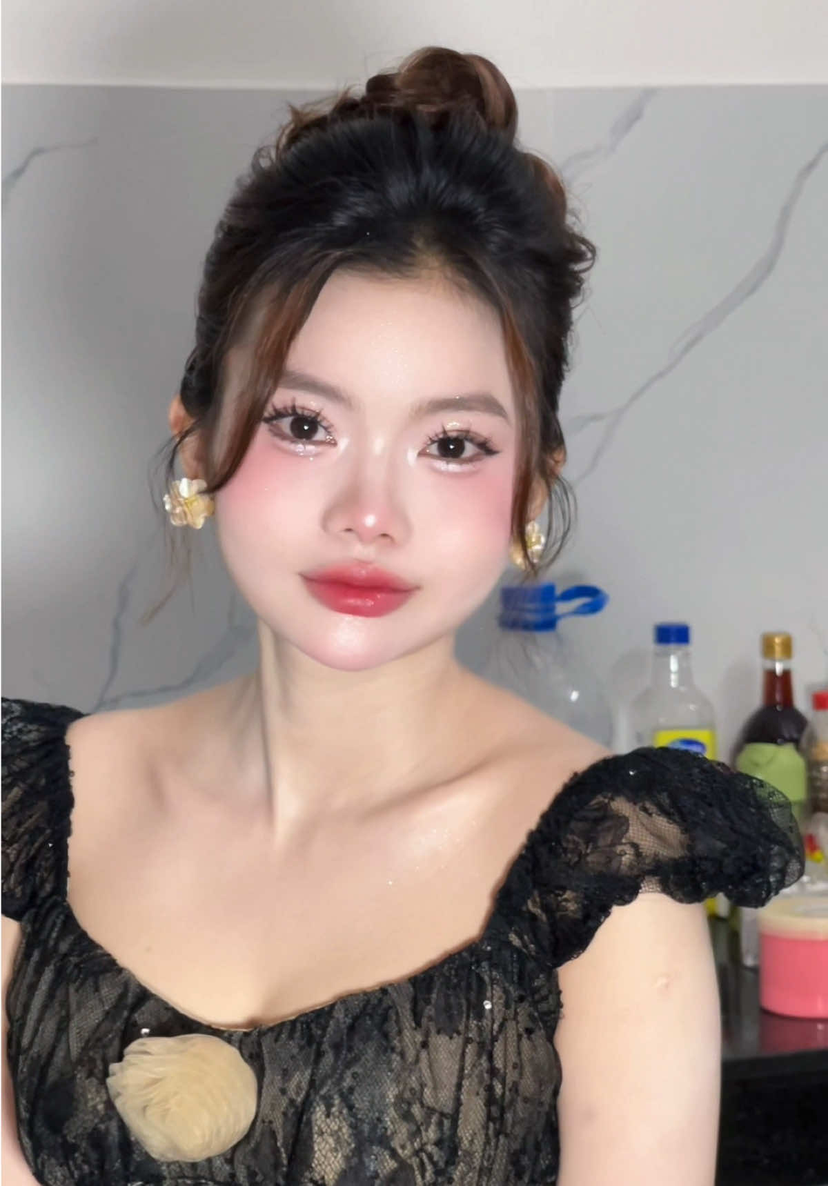 Chúng ta đều thích tự do Nên khi dừng chân thì nhất định phải xứng đáng ❤️ 📍   📍Daily : 24/7😝 📍Địa chỉ :HIEN NGUYEN MAKEUP,  Hẻm 210 Phan Trung, p.Tân Mai, Biên Hoà, Đồng Nai. #makeuplooks  #makeupcodau #makeup  #makeuptainha