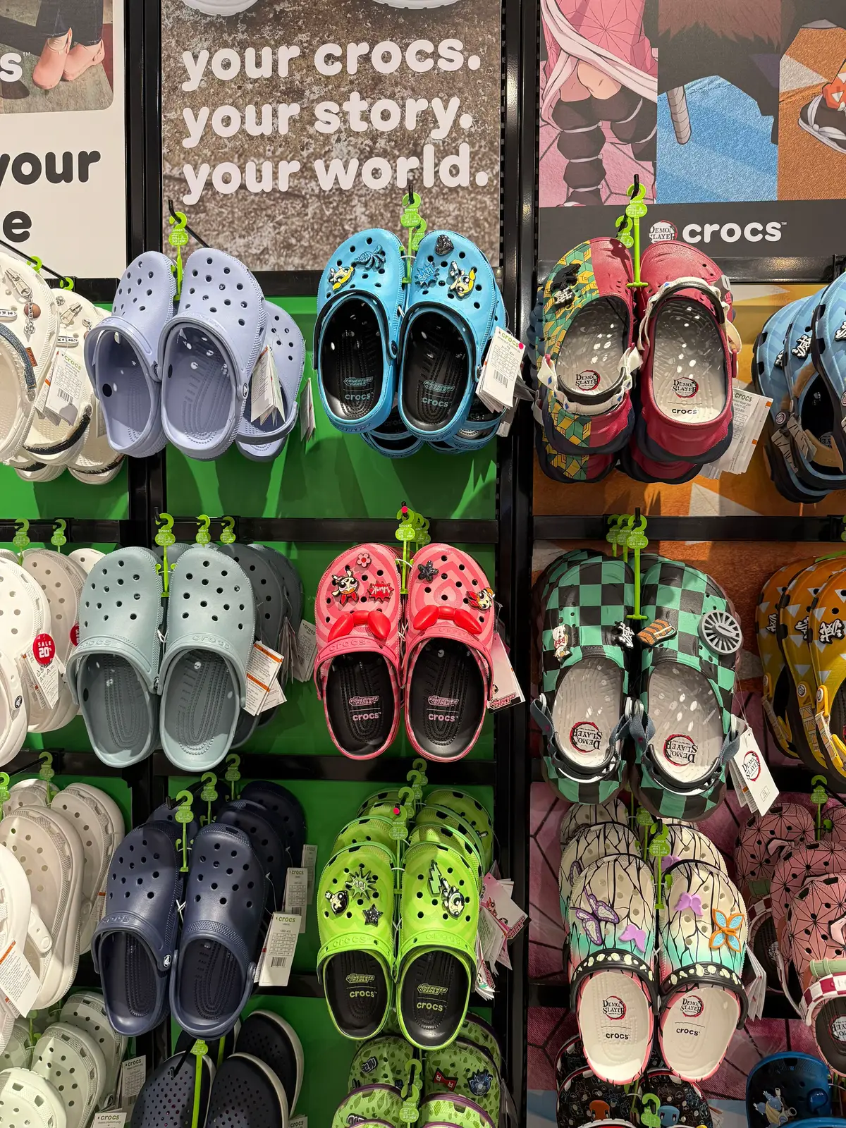 รอบนี้แยกตัวเลยย น่ารักมาก นี่จองเป็นบลอสซั่มมมเท่านั้น! #powerpuffsgirls #crocs 