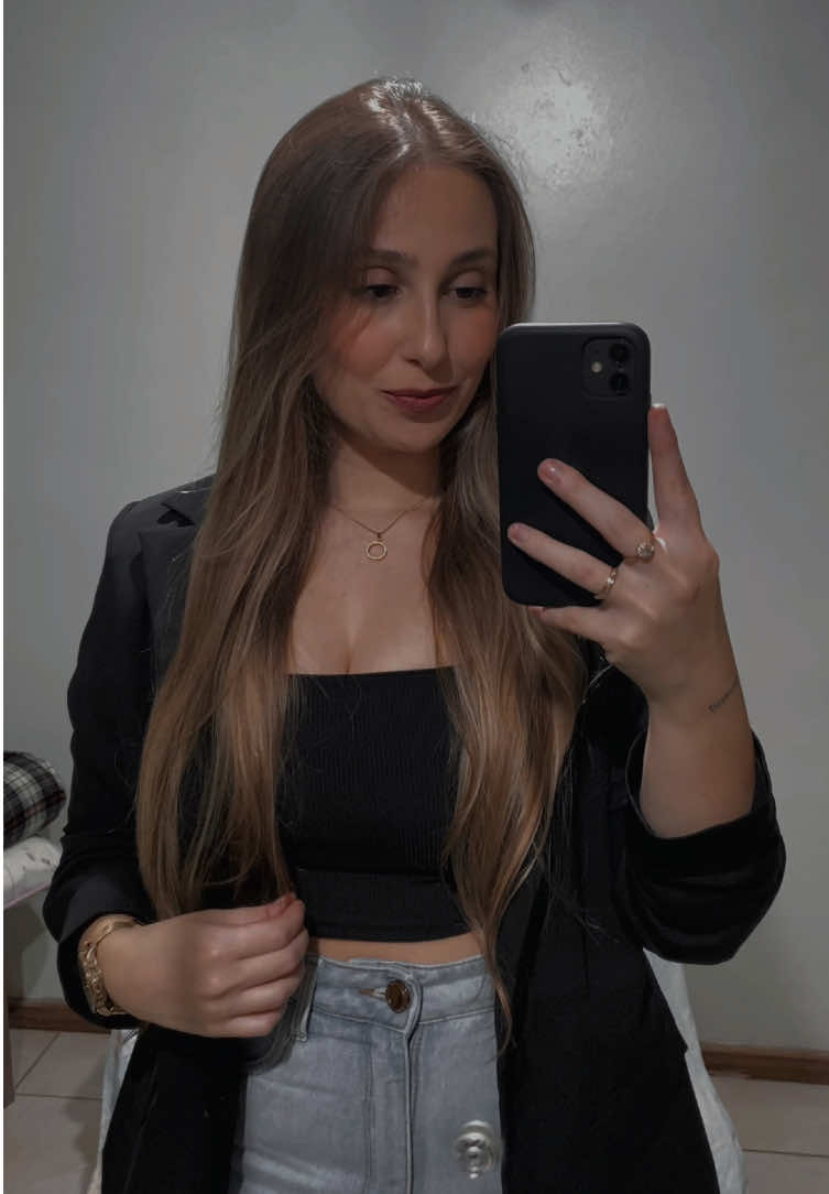 😮‍💨🖤 #luanpereira #video #look #trend #sertanejo 