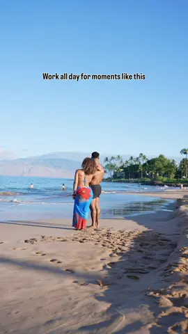 I would pick memories over anything else > Go tell the people around you that you love them NOW #fitnessjourney #travel #hawaii #ísland #beach