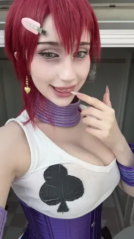 going live now  #hisoka #fem #cosplay #hunterxhunter 