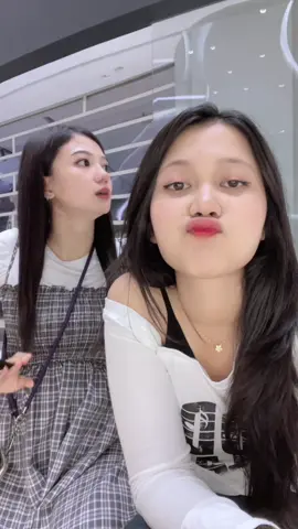 yang janda lagu nya yaa