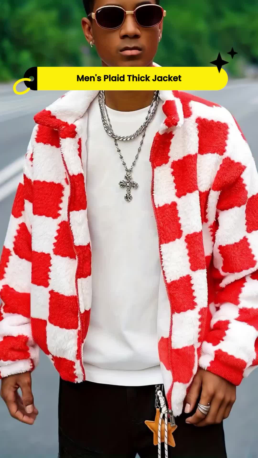 New thickened jacket for men in autumn and winter, red and white checkered loose top coat, suitable for commuting, outdoor, fitness and sports. #jacket #flanneljacket #mensjackets #mensouterwear #musthavejacket #menswinterjacket #autumnjackets #menshoodedjacket #fallfashionmen #stylishjacket