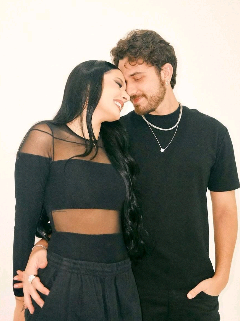 não sou hater do casal zetela, mas Miotela mexe cmg . . . . . #foryoupage #boiadeira #gustavomioto #fyp #capcut || sem marca-los hj pq se eles verem vão me matar