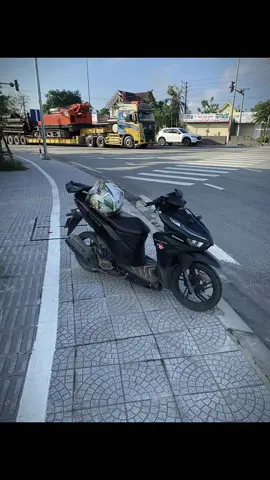 Xe zin chỉ đc nhiêu đó à 🥲 #vario #75huế #xuhuong 
