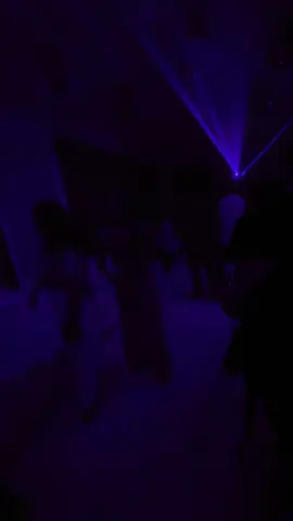 TERi MOLAQAT 🔥 PARTY BUZZ 💊 4 Ko Kn kn Thaa seen pe 🕺🏽💃🏻 #buzz #party #foryoupage #viral #shuffle 