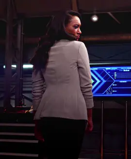 essa cena kkk // #theflashcw #theflash #barryallen #iriswestallen 