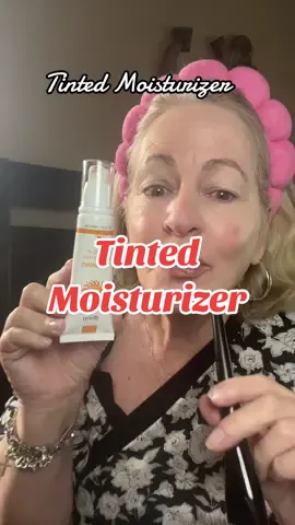 #tintedmoisturizer #sunscreen #spf50sunscreen #spf50 #skincareroutine 
