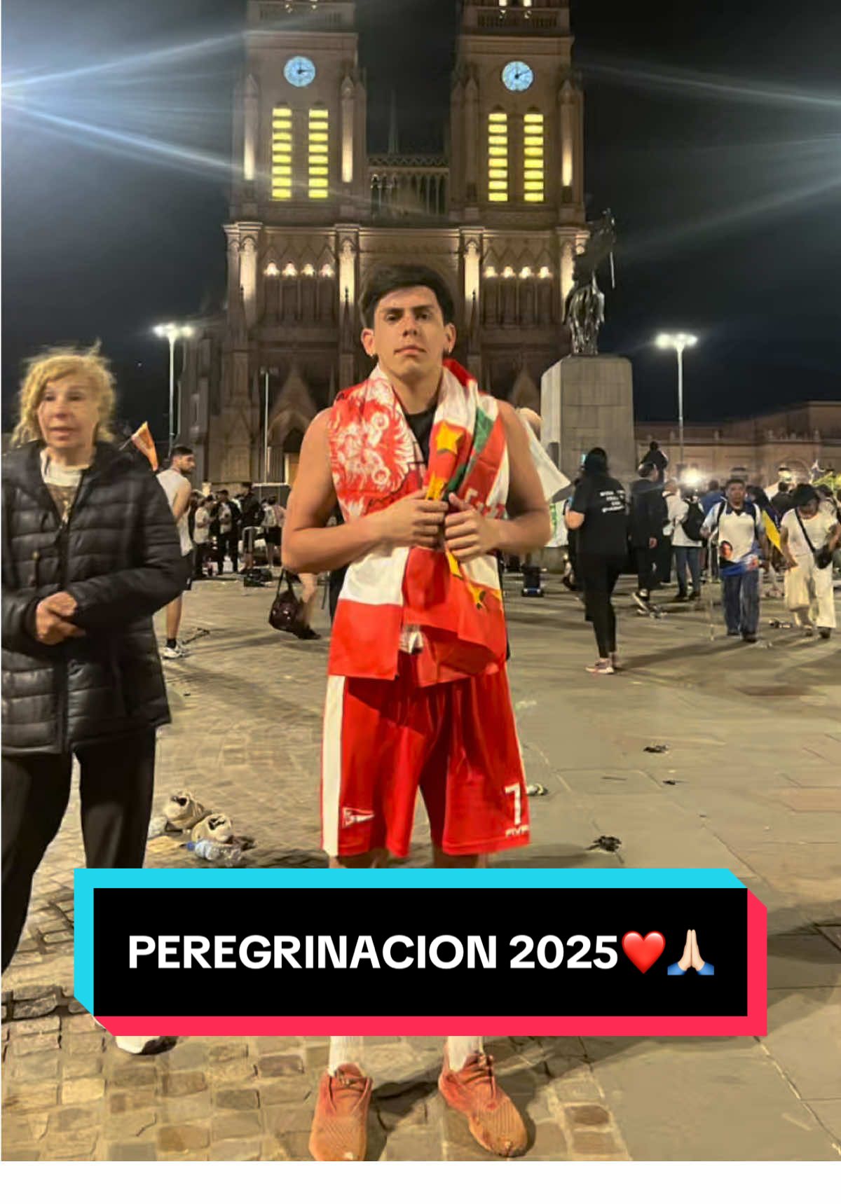 MI CAMINO: PEREGRINACION LUJAN 2025🙏🏻❤️ ➡️ Como todos los años siempre dando el presente en esta caminata. A pesar de tener el tobillo mal, pude llegar. ➡️ Tarde alrededor de 11hs. . . #peregrinacion #lujan #virgendelujan #peregrinacion2025 #basilicadelujan 
