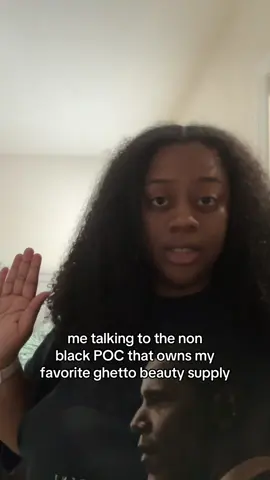 no fr bc HOW did you get in this business 😭. i’m sure there’s an article that explains why so many beauty supply owners are non black POC. i’ll go looking later.  #longcurlyhair #curlyhair #curls #3chair #4ahair 