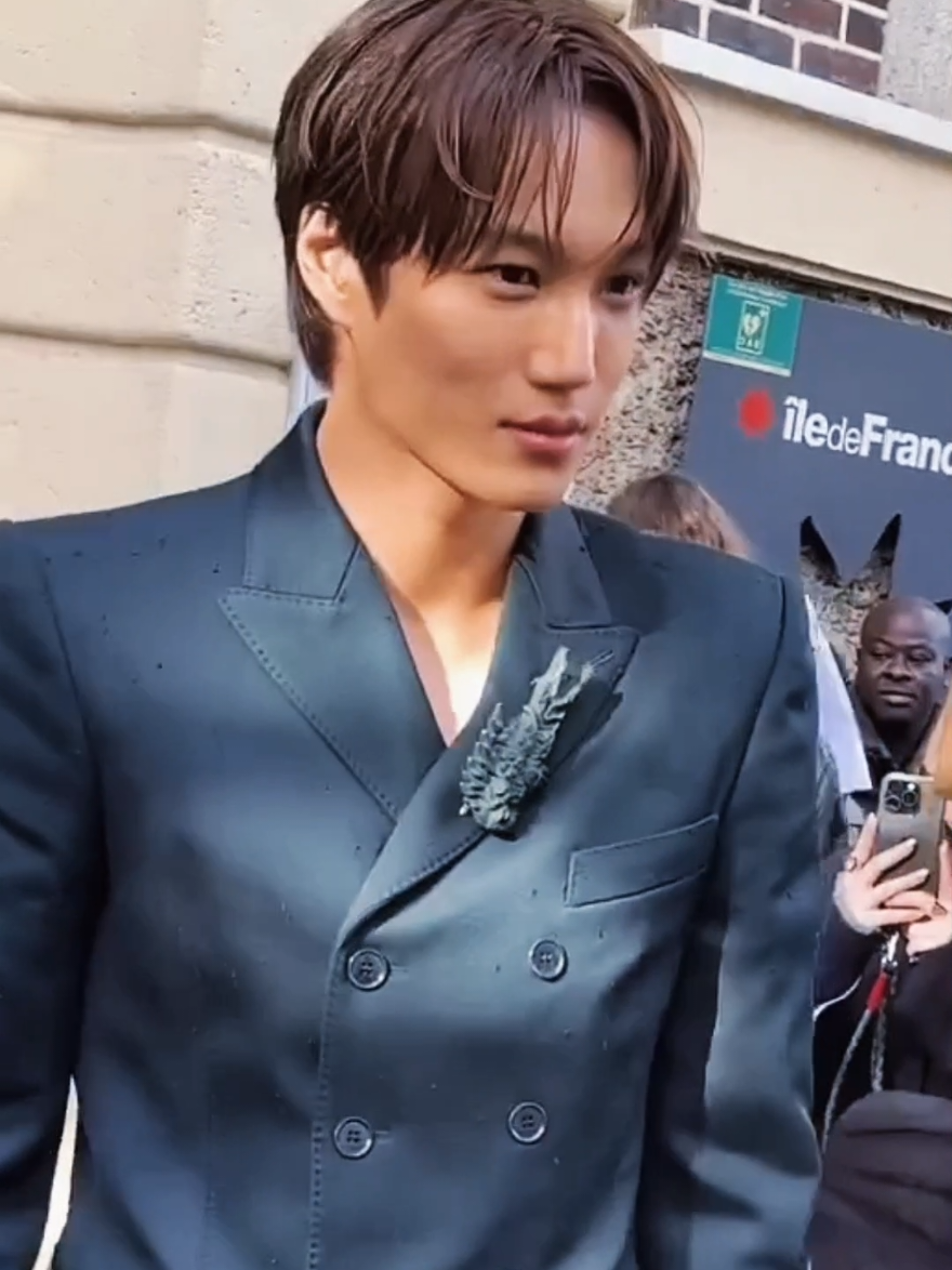 KIM KAI THE MAN YOU ARE🔥 #exo #kpopfyp #kai #fashionweek #paris 