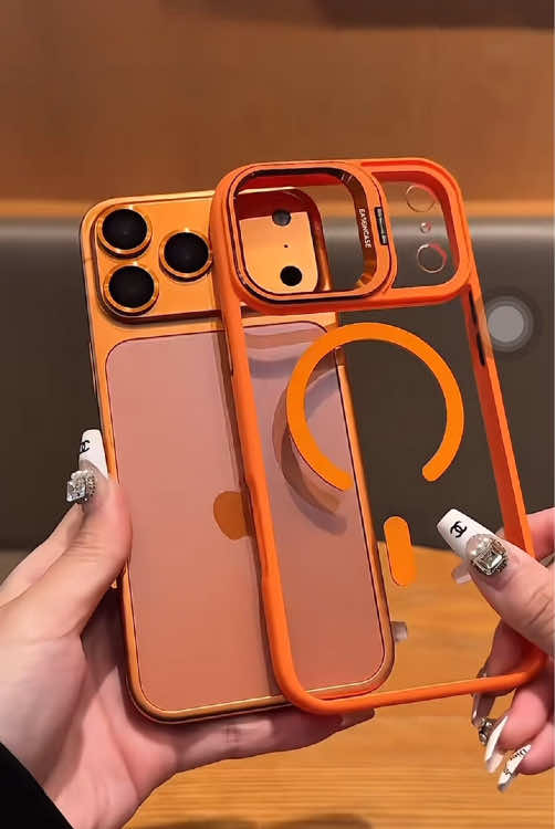 The 17pro Starry Orange is so high-end! It has a transparent shell of the same color that doesn't turn yellow! It also comes with a metal stand, a powerful magnetic ring and an ultra-clear lens protection film! One shell, four uses, fully functional!#iphonecase #iphone17 #iphone15 #iphone16promax #iphone14 