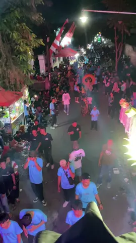 Umume wong kediri… #karnavalsoundsystem #sidomulyokarnaval @Santri boy audio 