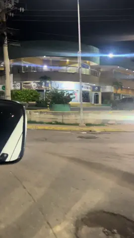 Solo en Maracaibo 🤪😂🤣#maracaibocity  a buena pea 😅