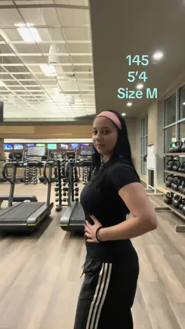 Best sweat proof shirts for gym baddies #compressionshirt#gymclothes