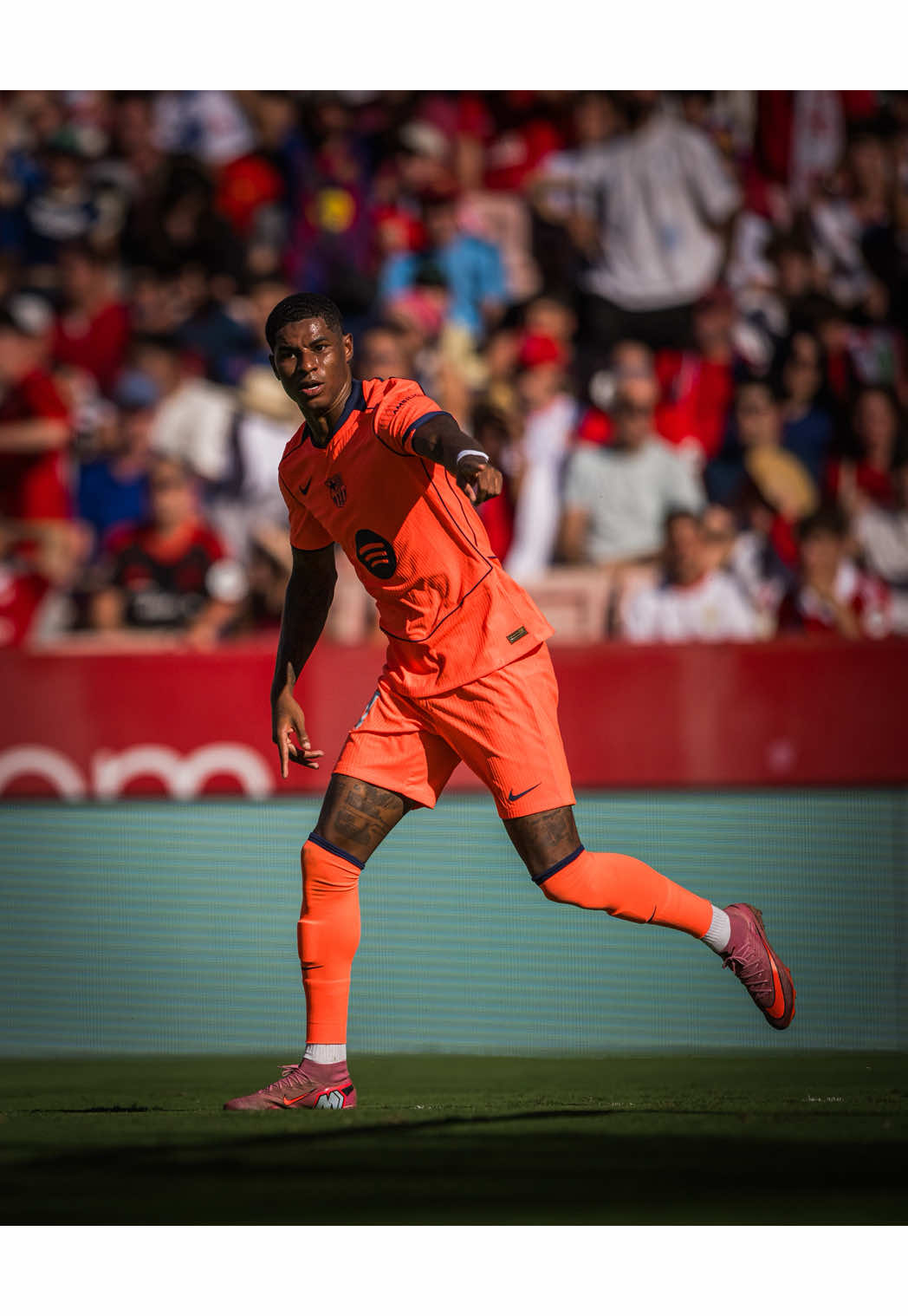 Rashford scores his first goal in LaLiga 👊 #laligahighlights #rashford #fcbarcelona #barça #laliga 