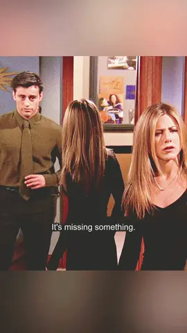 Has Joey switched careers to become a salesman 🤣 #friends #joey #bag 