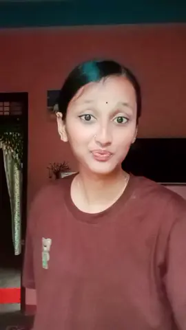 छोरीको dance wow 😍@Suchita Senchiry 🦋♊ #icecreamkhaogi #nepalitiktok 