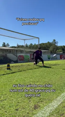 é cada uma 